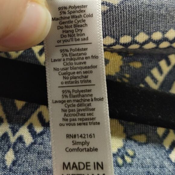 Lularoe Size Small Lyanne Long Sleeve Geometric Aztec Round Neck Navy Tunic Top - Picture 6 of 6